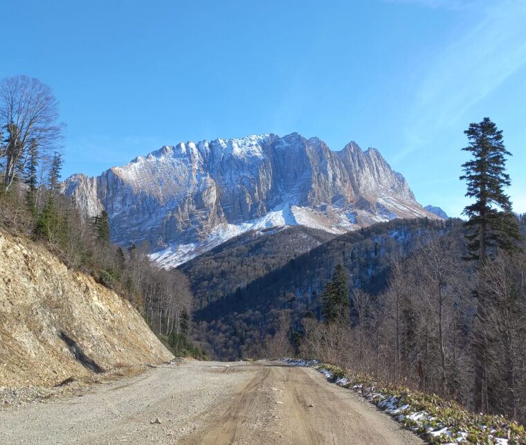 Западный Кавказ. Поездка к горам Фишт и Пшеха-Су